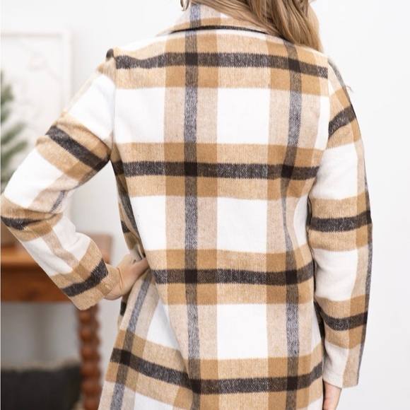 Camel and Brown Plaid Shaket - Picture 4 of 9